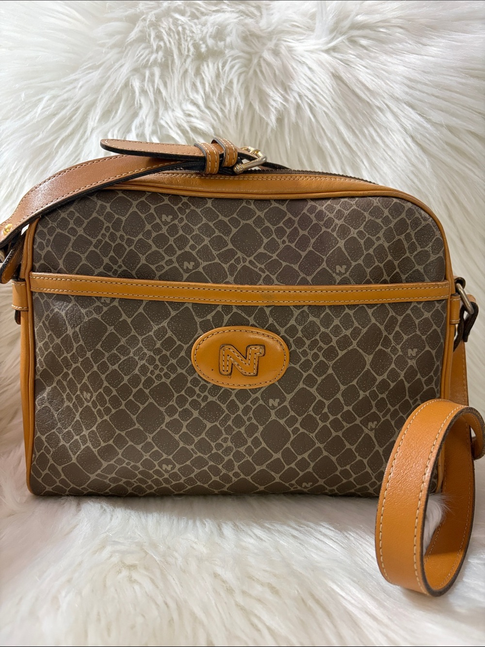 Nina Ricci Shoulder Bag